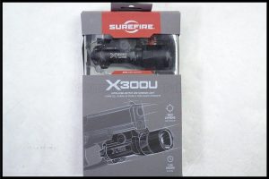 「SUREFIRE シュアファイア X300UｰB　実物ウェポンライト」買取実績